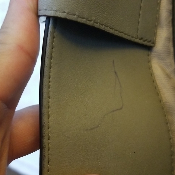 MK leather bag - Picture 10 of 17